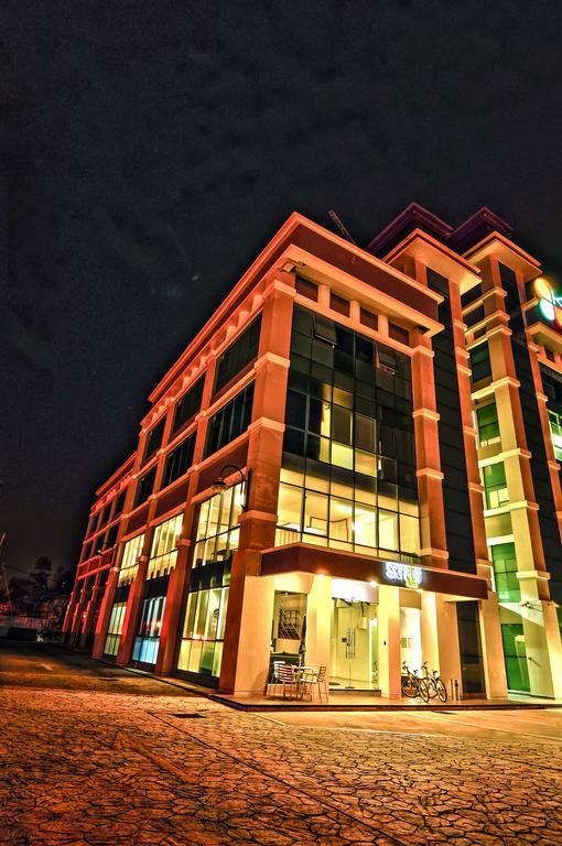 Skypod Boutique Hostel Κότα Κιναμπαλού Δωμάτιο φωτογραφία